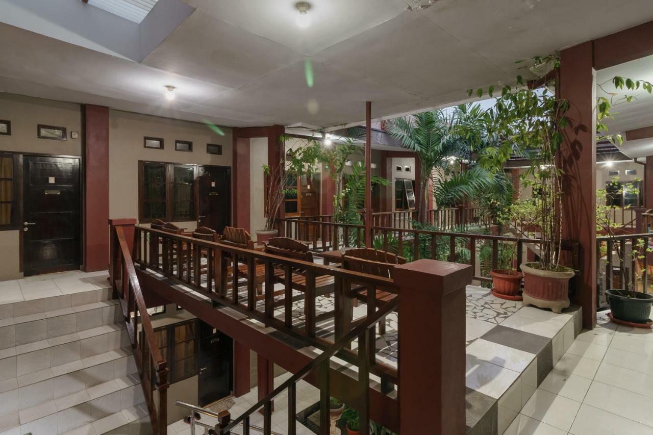 Reddoorz Syariah Near Fort Marlborough 벵쿨루 외부 사진
