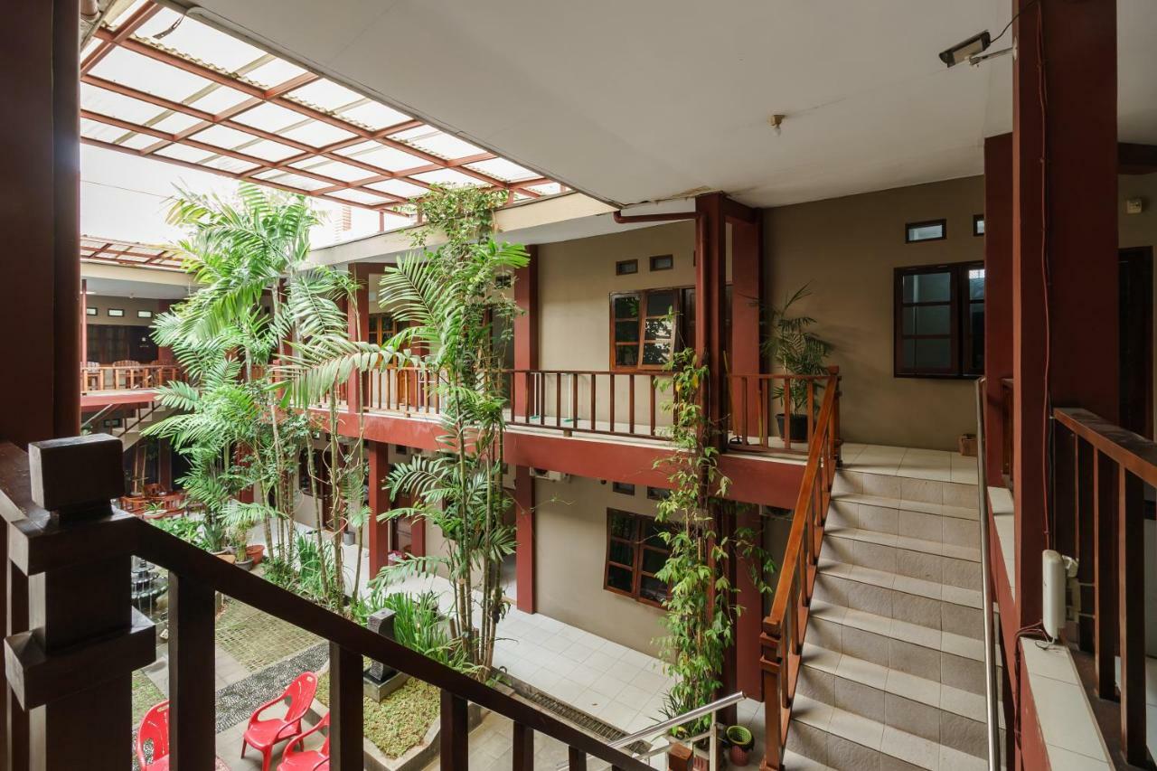 Reddoorz Syariah Near Fort Marlborough 벵쿨루 외부 사진