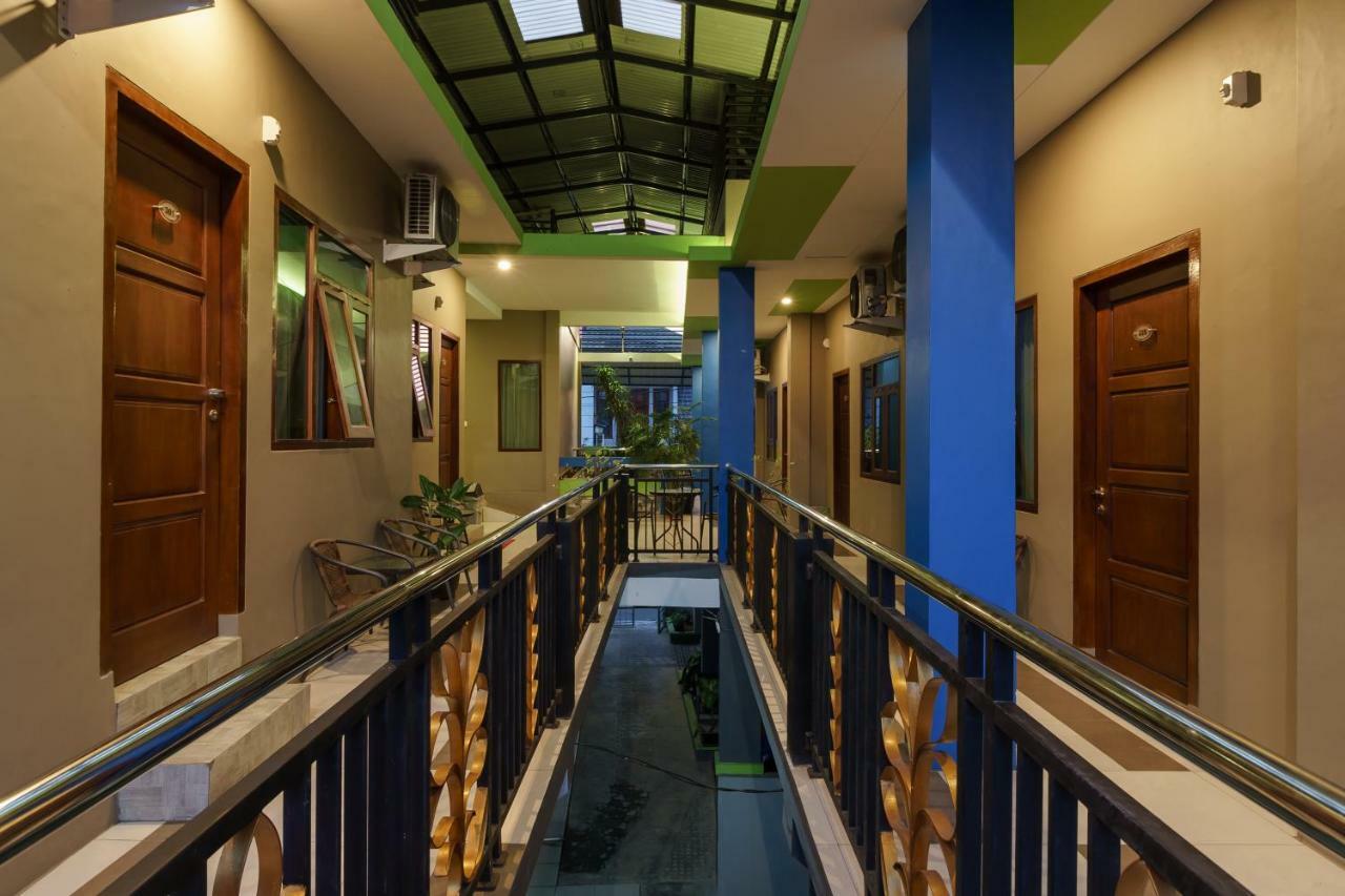 Reddoorz Syariah Near Fort Marlborough 벵쿨루 외부 사진