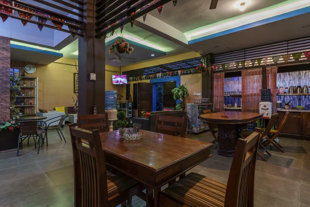 Reddoorz Syariah Near Fort Marlborough 벵쿨루 외부 사진