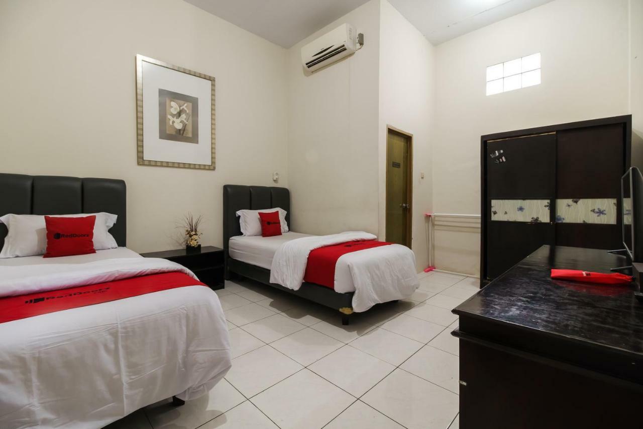 Reddoorz Syariah Near Fort Marlborough 벵쿨루 외부 사진