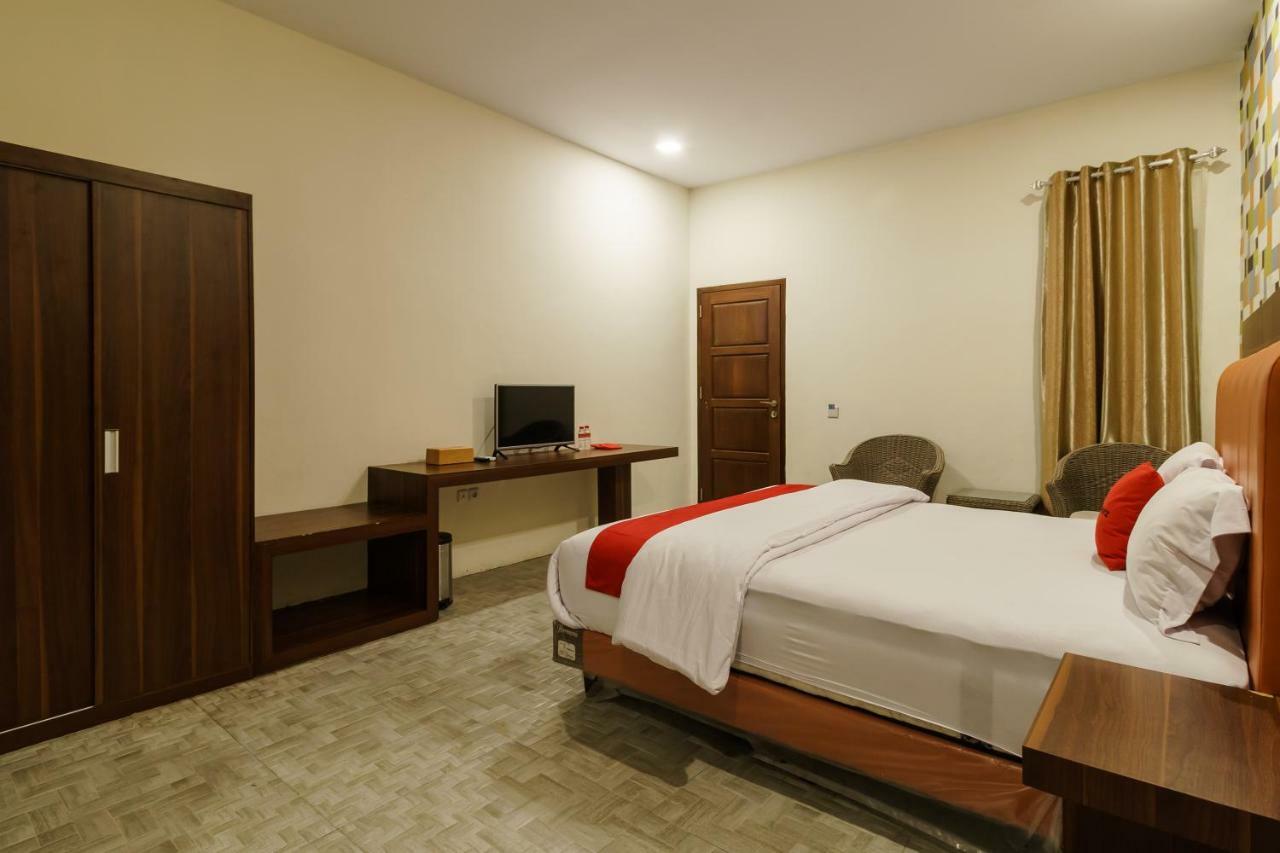 Reddoorz Syariah Near Fort Marlborough 벵쿨루 외부 사진